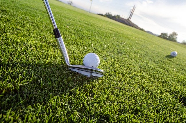 Golf Grass Sport Golfing Green  - Robert2301 / Pixabay